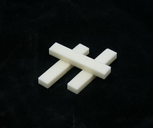 陶瓷方条